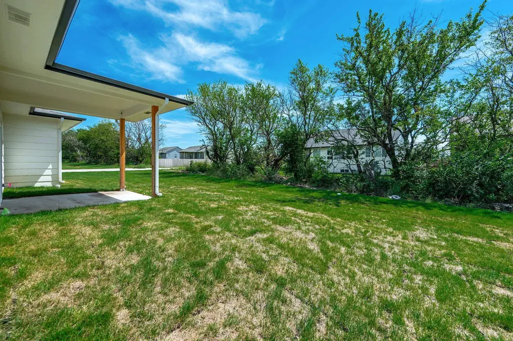 507 E Elmwood Street Park City KS 67147