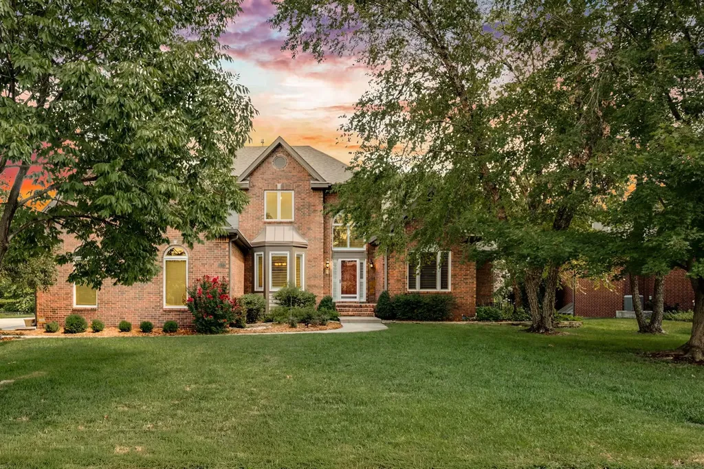 1522 N Krug Circle Wichita KS 67230