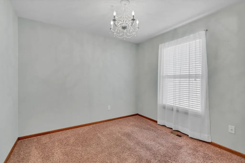 1028 Bedell Road Augusta KS 67010