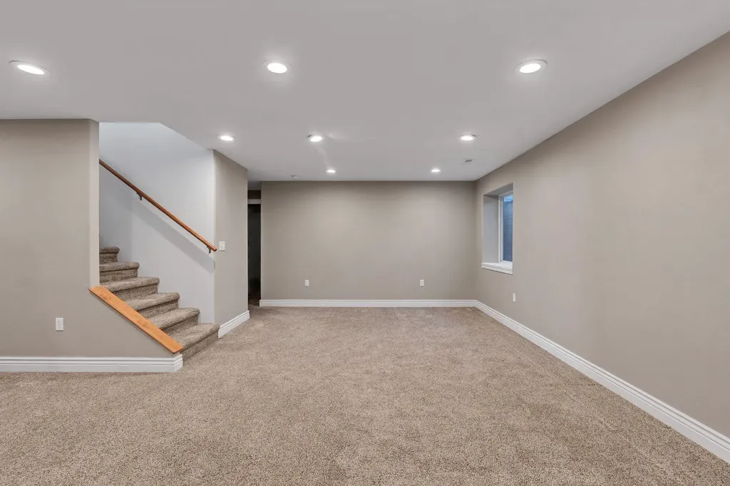 1028 Bedell Road Augusta KS 67010