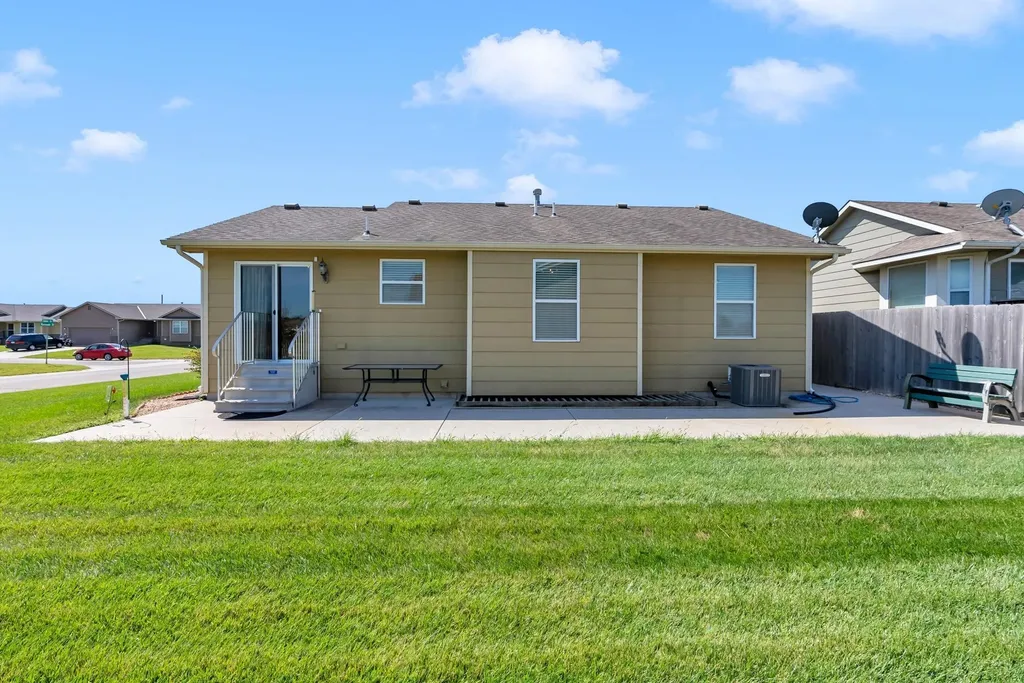 1028 Bedell Road Augusta KS 67010