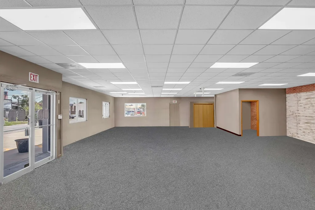 115 W 5th Street Newton KS 67114