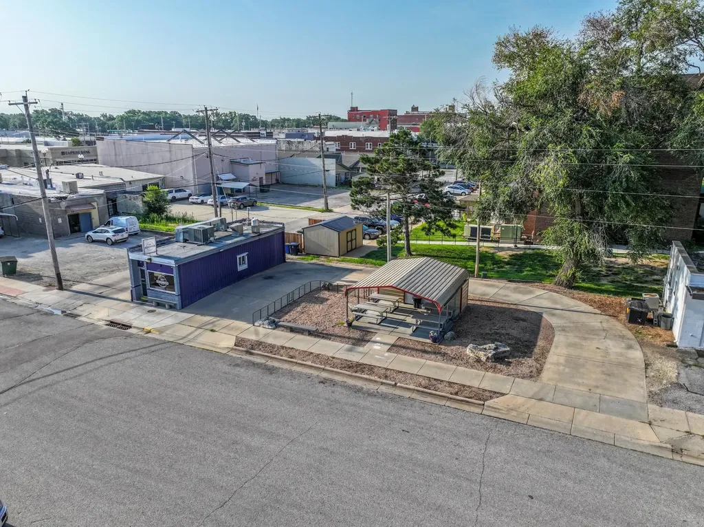 117 W 2nd Avenue El Dorado KS 67042