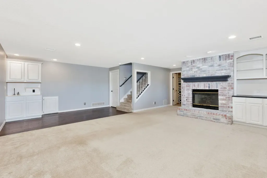 4311 N Spyglass Circle Wichita KS 67226