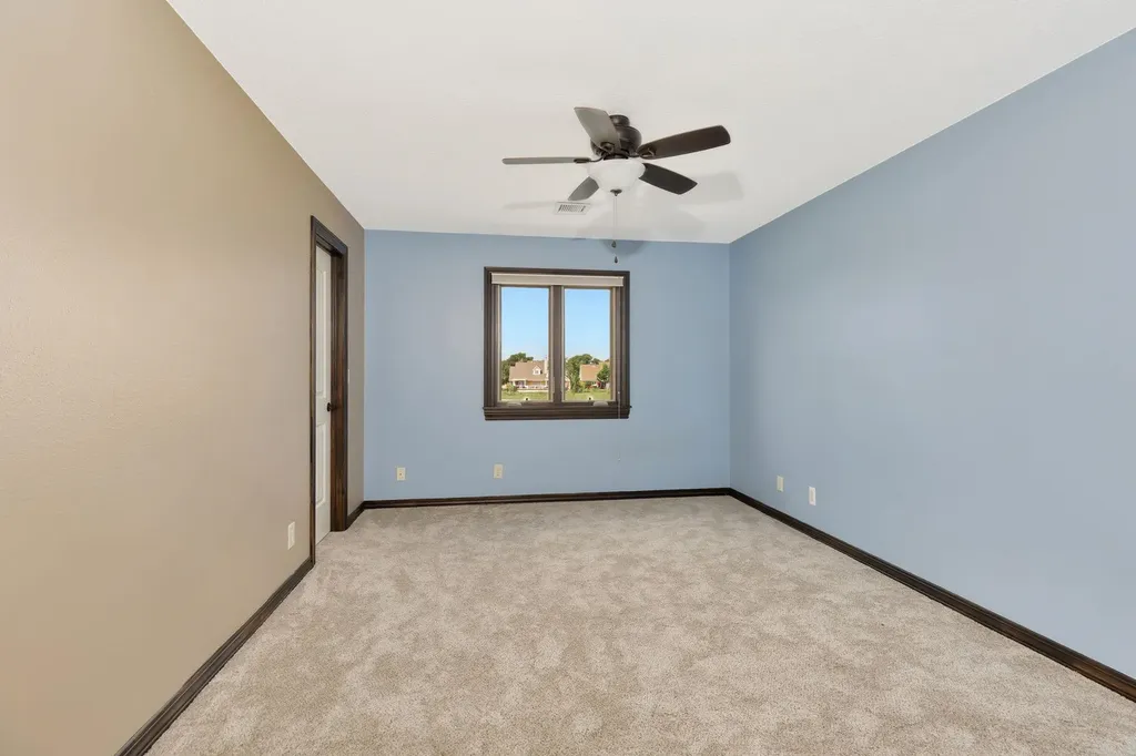 4311 N Spyglass Circle Wichita KS 67226