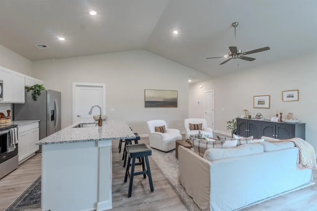2800 S Maize Court Wichita KS 67215