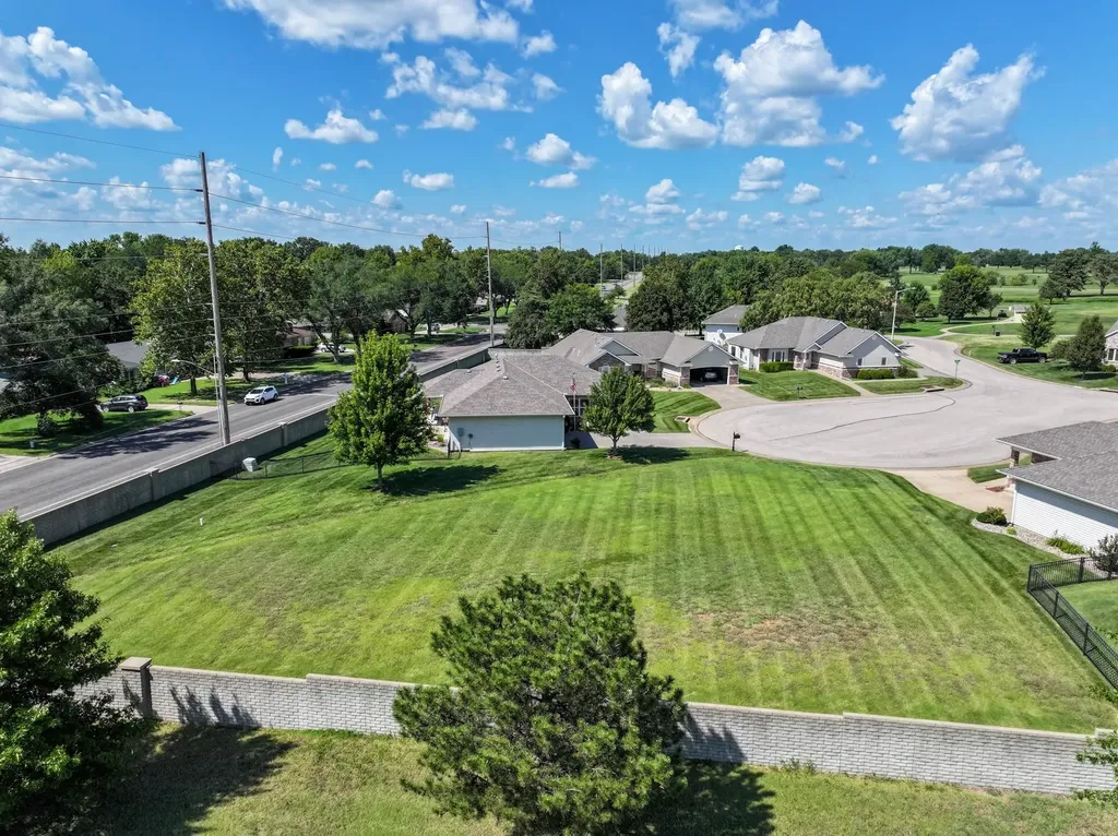 845 Tee Court El Dorado KS 67042