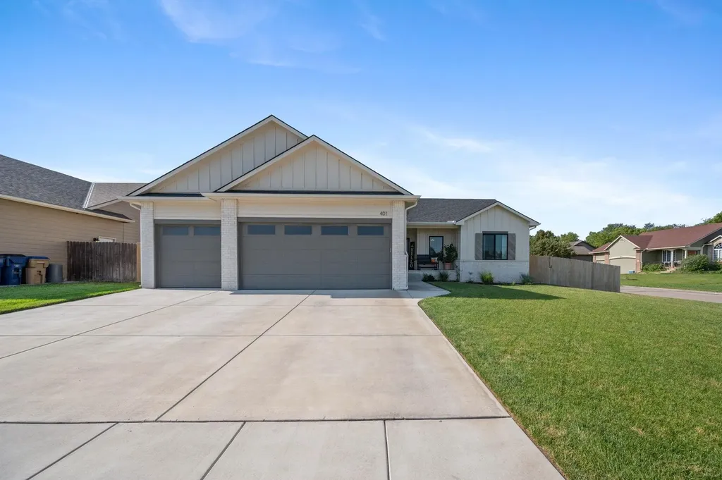 401 E Sterling Bentley KS 67016