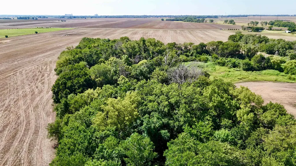E & N Of W 110th Ave N & N Ryan Road Conway Springs KS 67031