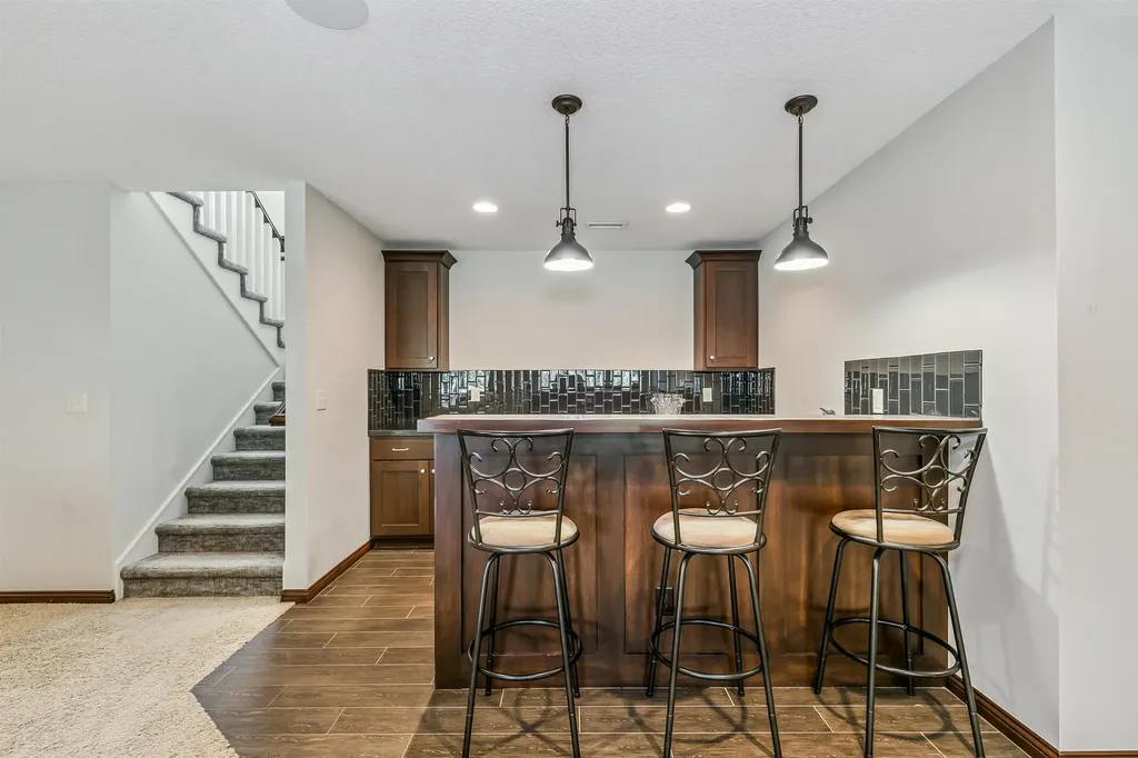 1662 S Logan Pass Andover KS 67002