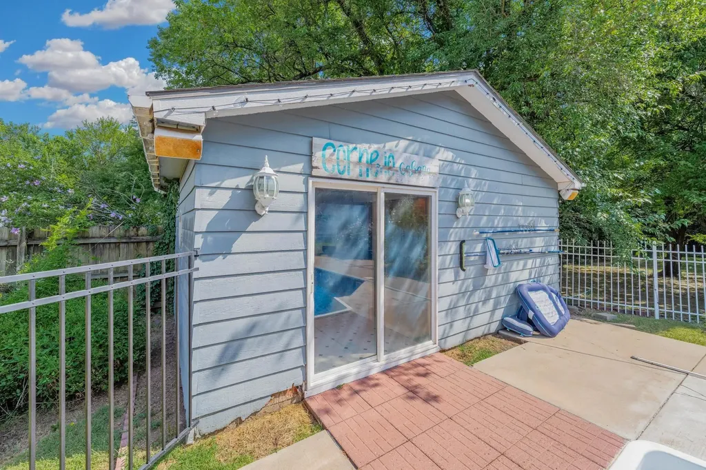 1313 N H Street Wellington KS 67152