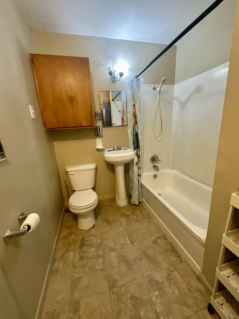 4636 E Harry Street Wichita KS 67218