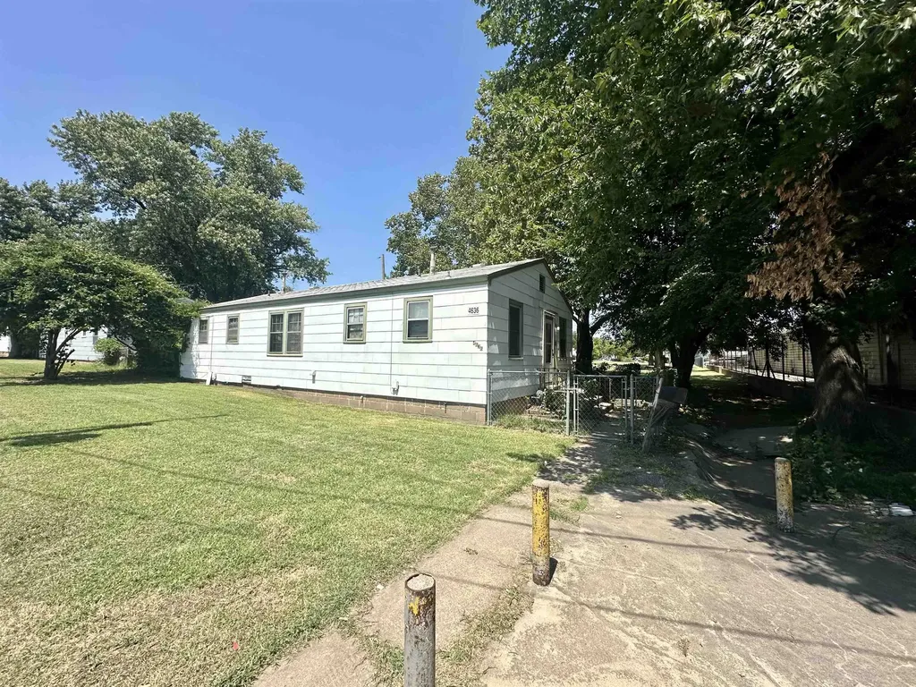 4636 E Harry Street Wichita KS 67218