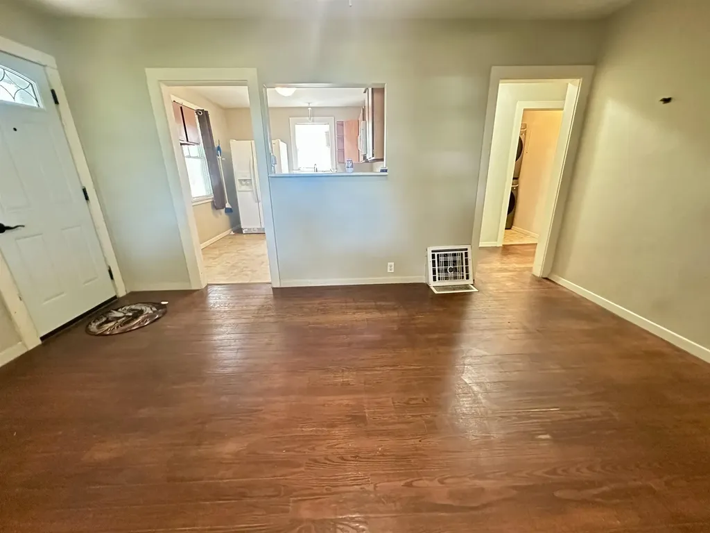 4636 E Harry Street Wichita KS 67218