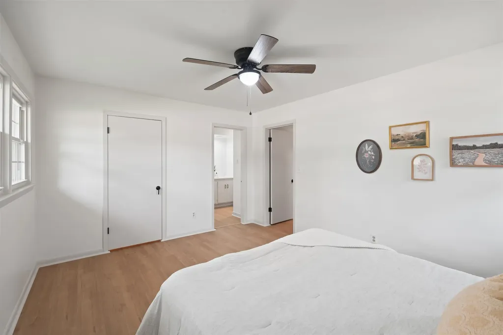 6102 E Jacqueline Wichita KS 67208