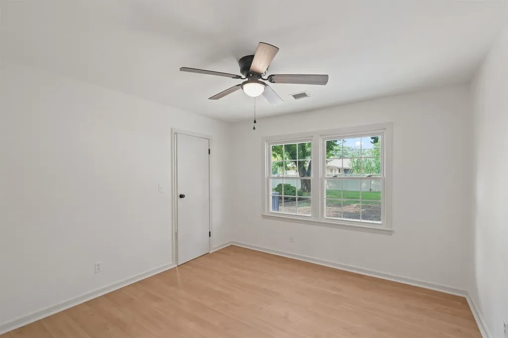 6102 E Jacqueline Wichita KS 67208