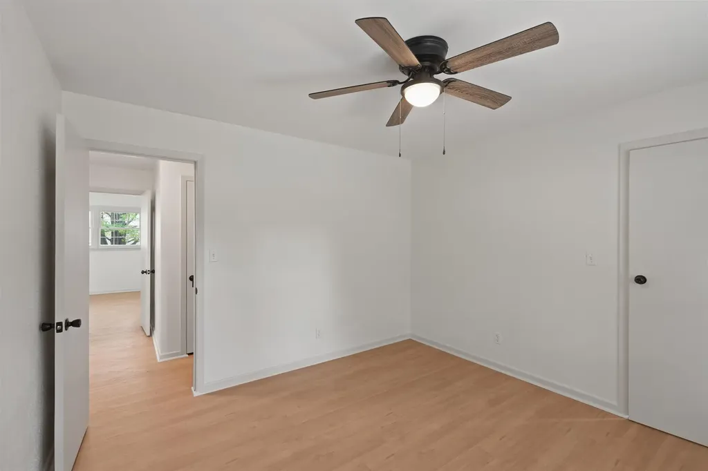 6102 E Jacqueline Wichita KS 67208