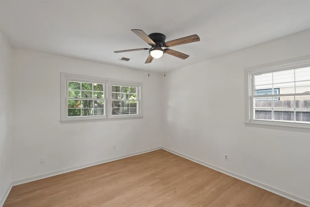 6102 E Jacqueline Wichita KS 67208