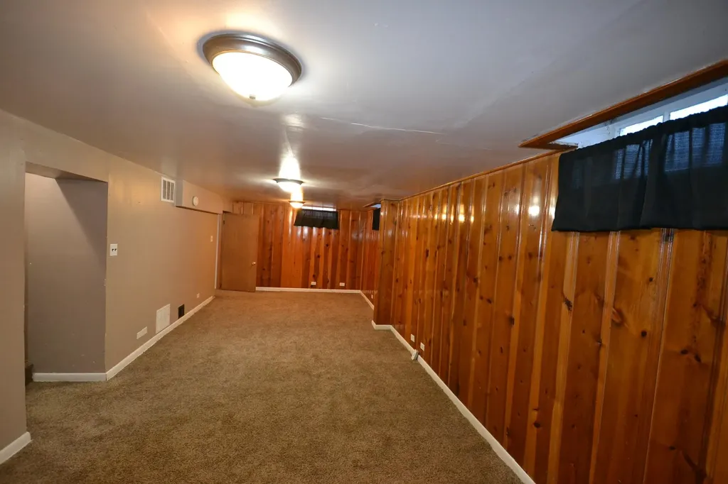 1938 S Bleckley Drive Wichita KS 67218