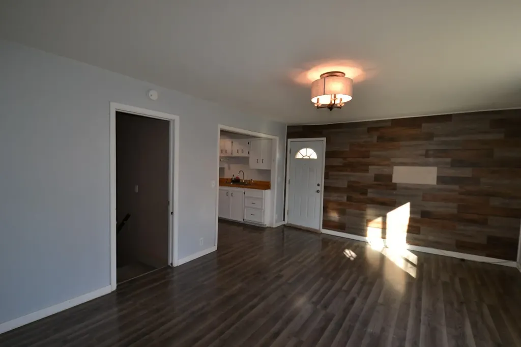 1938 S Bleckley Drive Wichita KS 67218