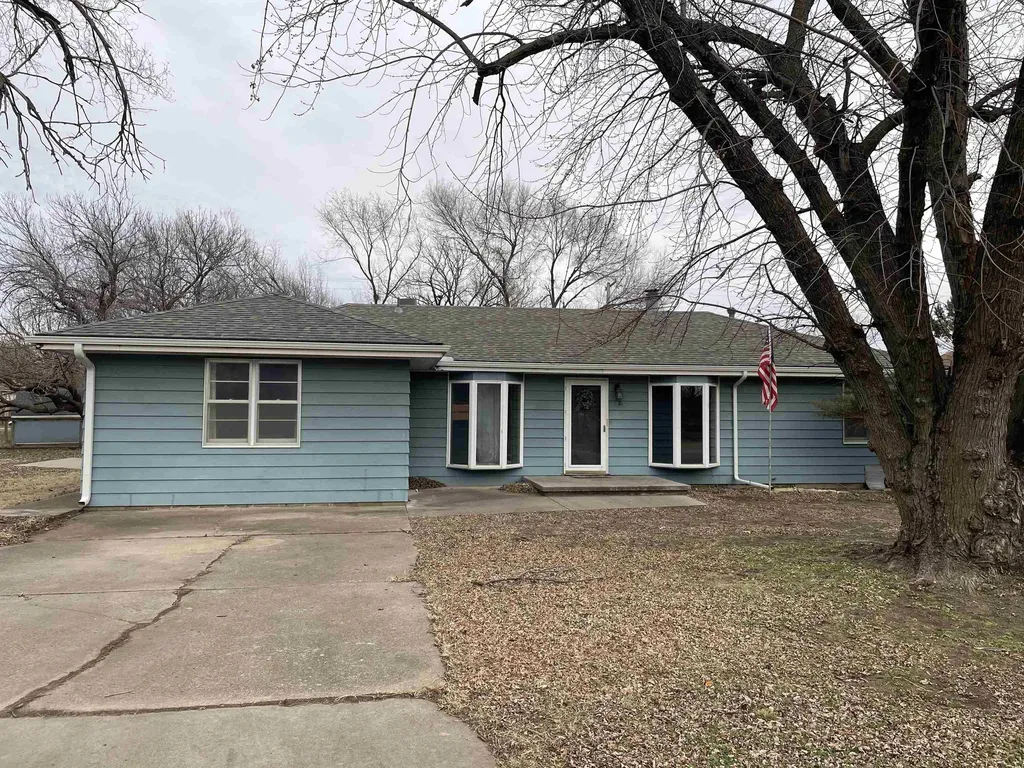 1703 N C Street Wellington KS 67152