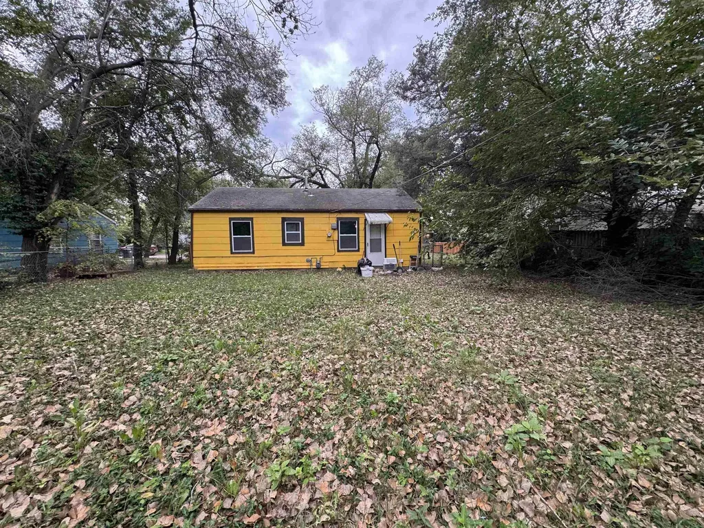 4982 S Jade Wichita KS 67216