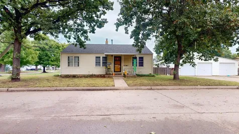 2302 E Funston Street Wichita KS 67211