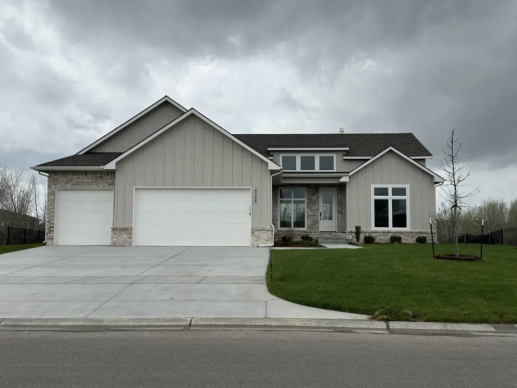 4305 N Sunny Lane Wichita KS 67205