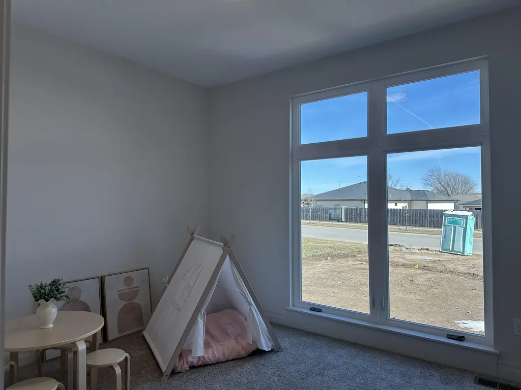 4305 N Sunny Lane Wichita KS 67205