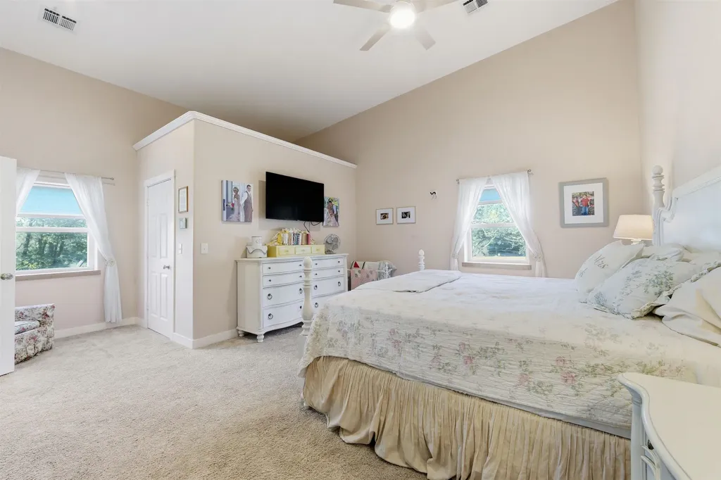 1370 N River Road Mulvane KS 67110