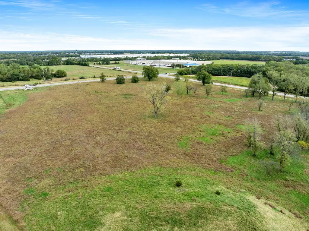 5301 N Hydraulic - Tract 4 Park City KS 67219