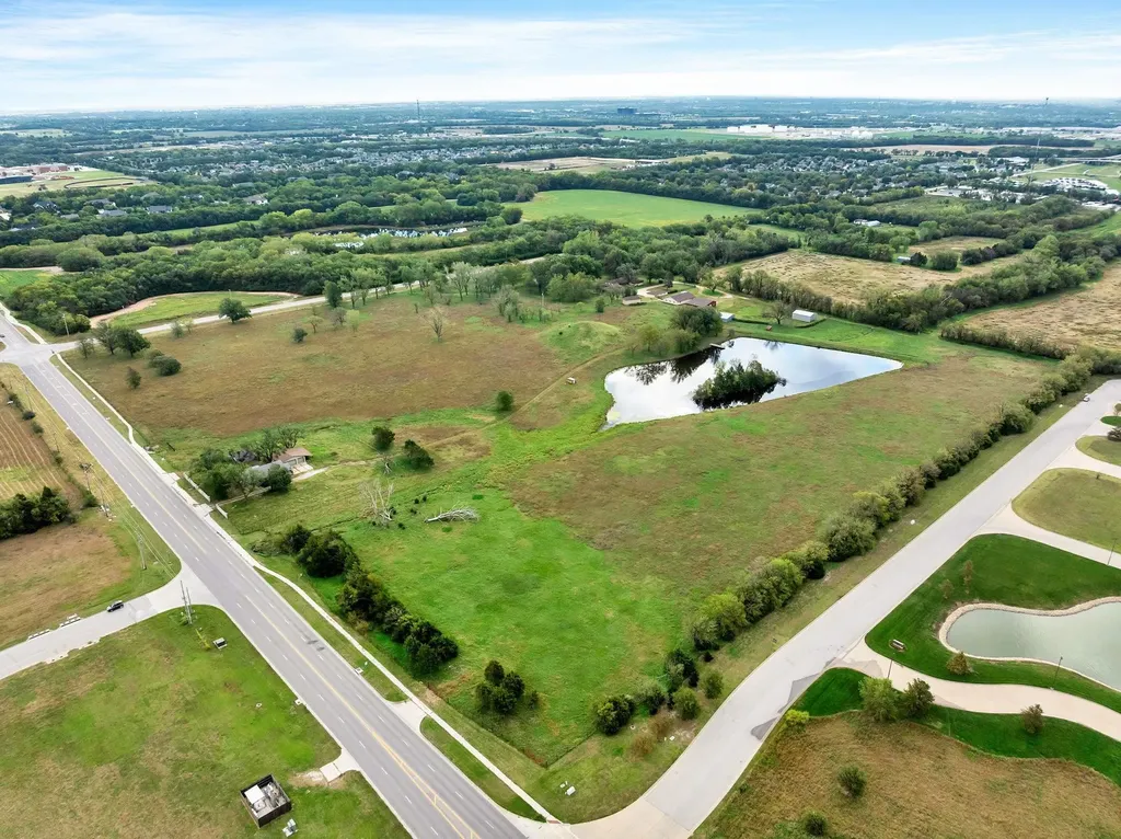 5301 N Hydraulic - Tract 4 Park City KS 67219