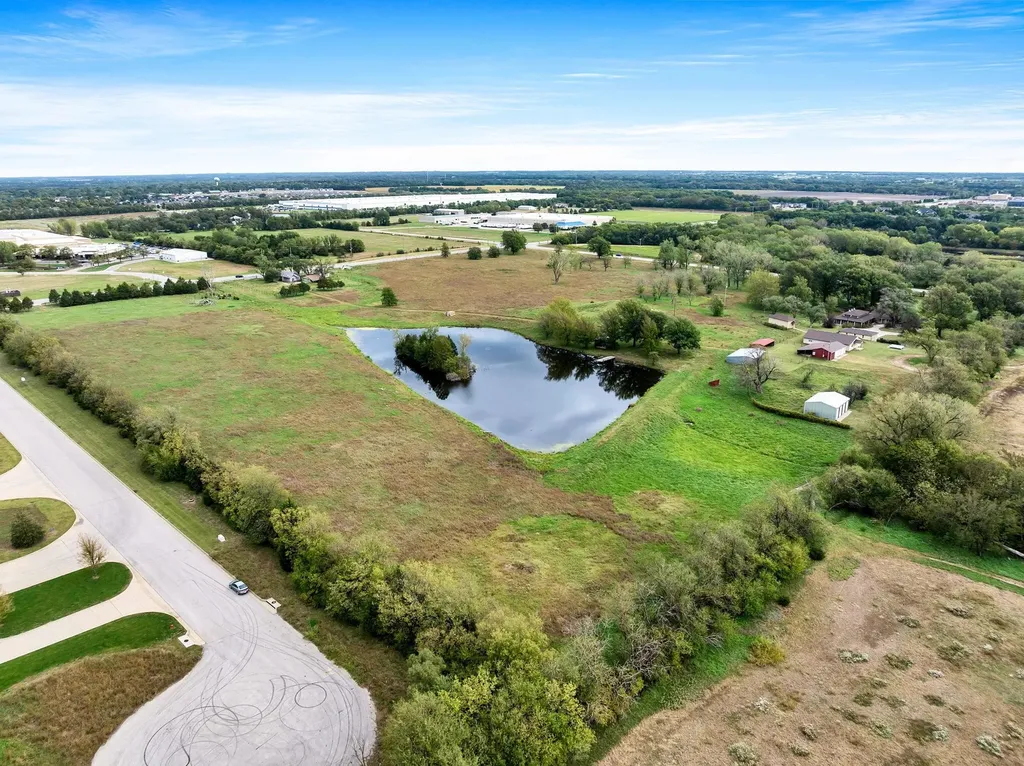 5301 N Hydraulic - Tract 4 Park City KS 67219
