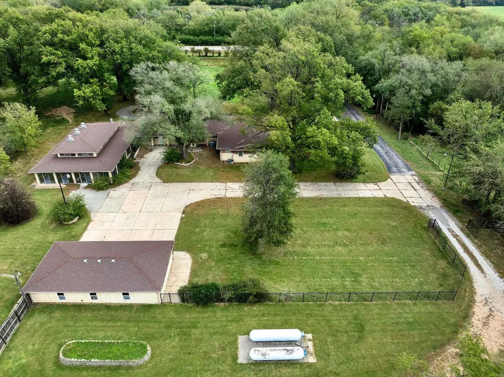5301 N Hydraulic - Tract 4 Park City KS 67219