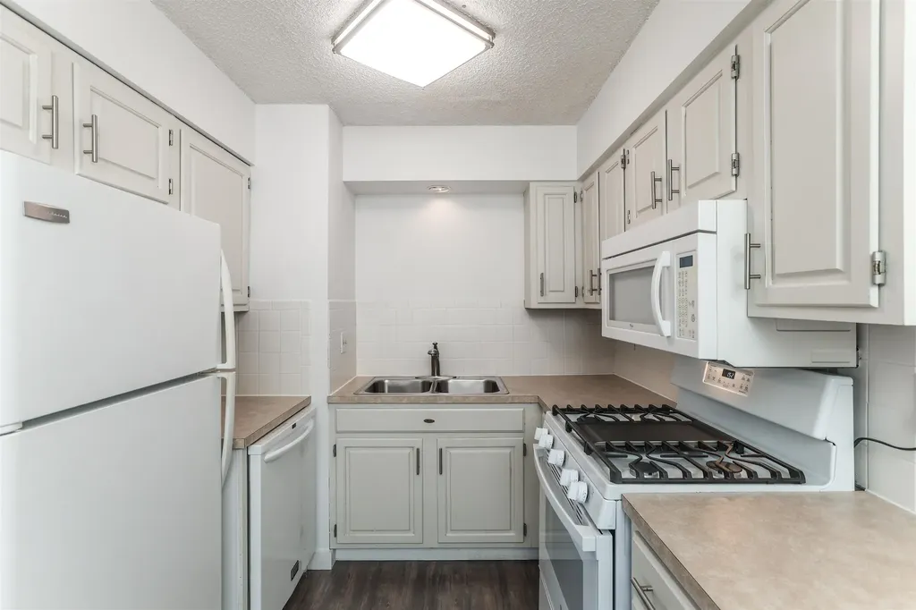 10504 W Texas Street Wichita KS 67209