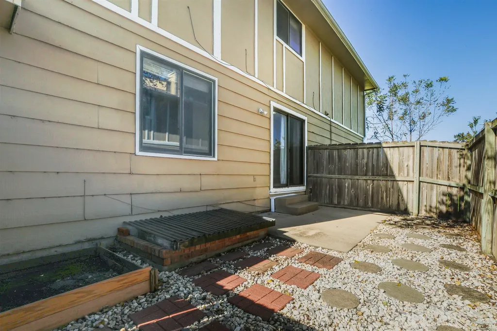 10504 W Texas Street Wichita KS 67209