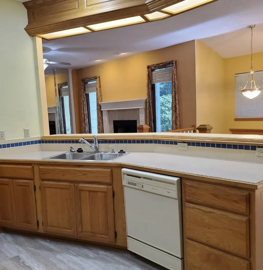 10009 W Britton Wichita KS 67205