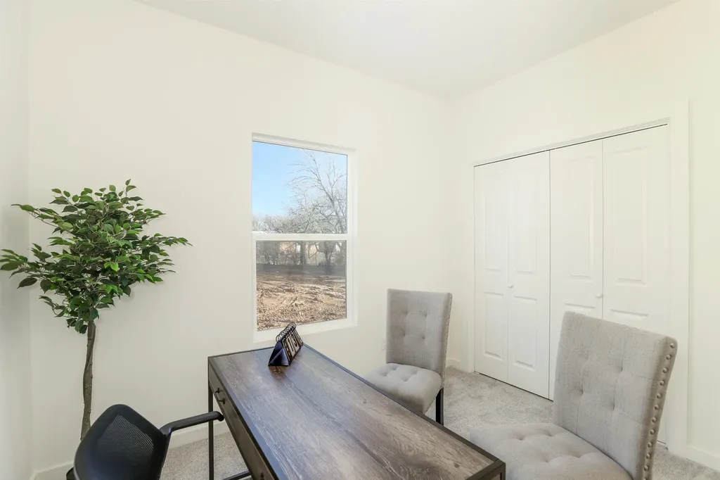 5346 Pinecrest Court N Bel Aire KS 67220