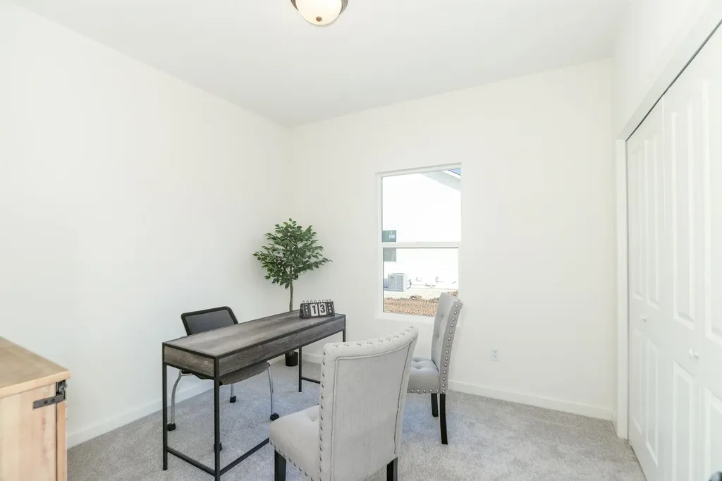 5346 Pinecrest Court N Bel Aire KS 67220