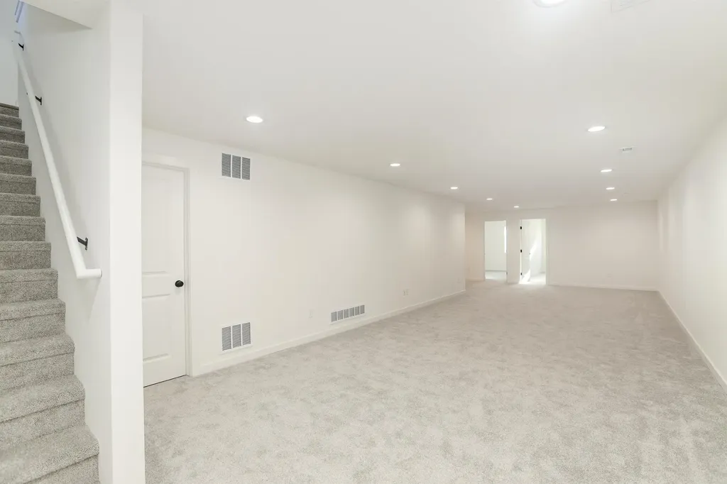 5346 Pinecrest Court N Bel Aire KS 67220