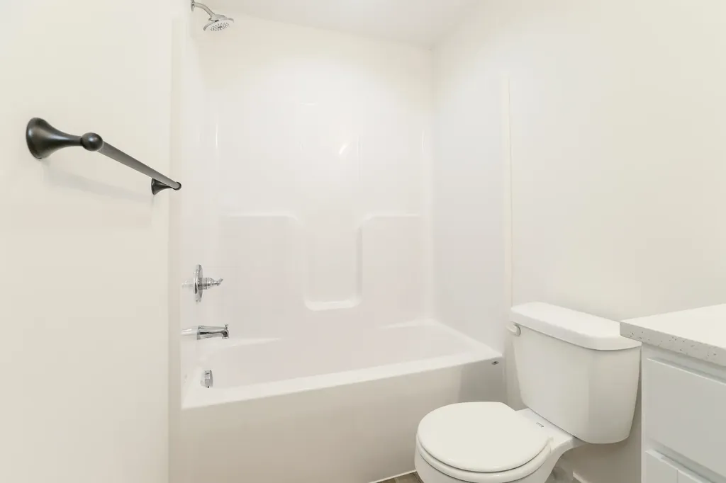 5346 Pinecrest Court N Bel Aire KS 67220