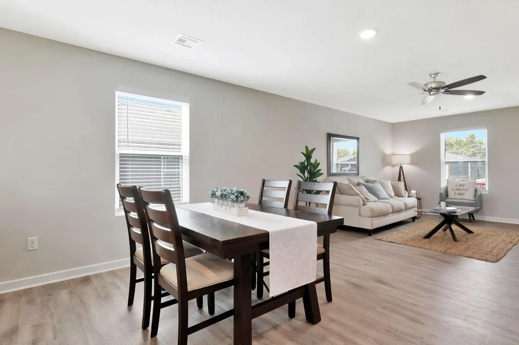 2816 S Maize Court Wichita KS 67215