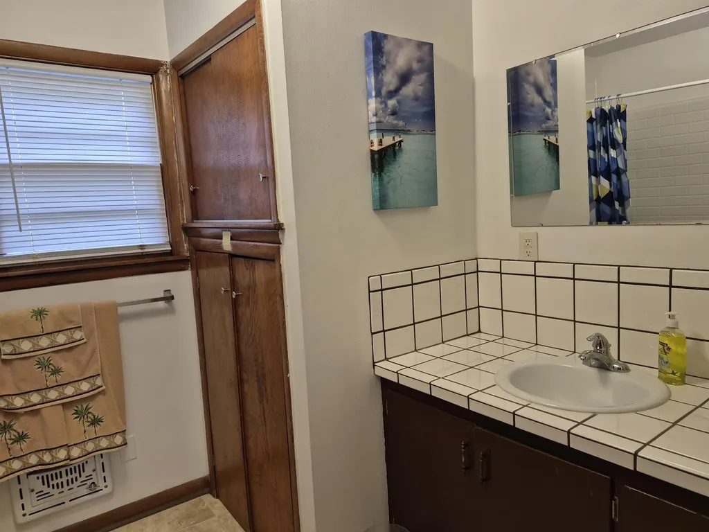 517 N Mulberry Street Eureka KS 67045