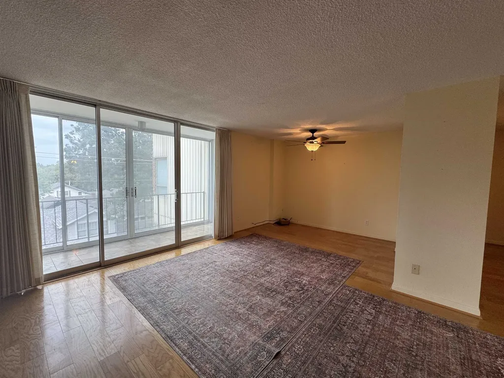 330 W Central Avenue El Dorado KS 67042