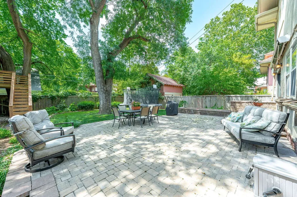223 N Belmont Avenue Wichita KS 67208