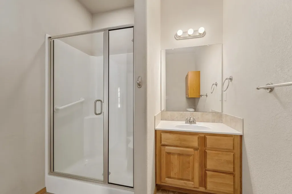 201 E Karla Avenue Haysville KS 67060