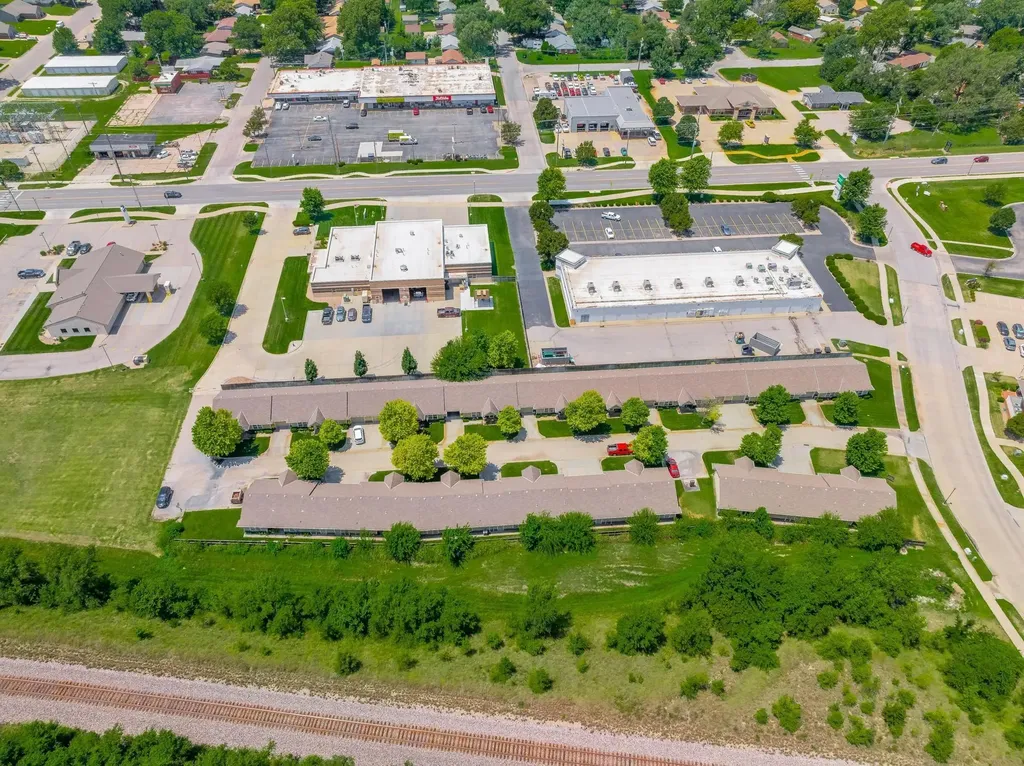 201 E Karla Avenue Haysville KS 67060