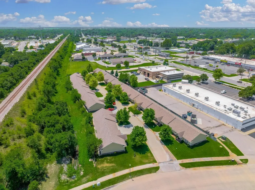 201 E Karla Avenue Haysville KS 67060