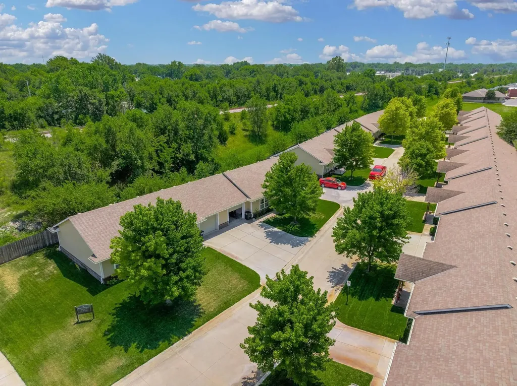 201 E Karla Avenue Haysville KS 67060