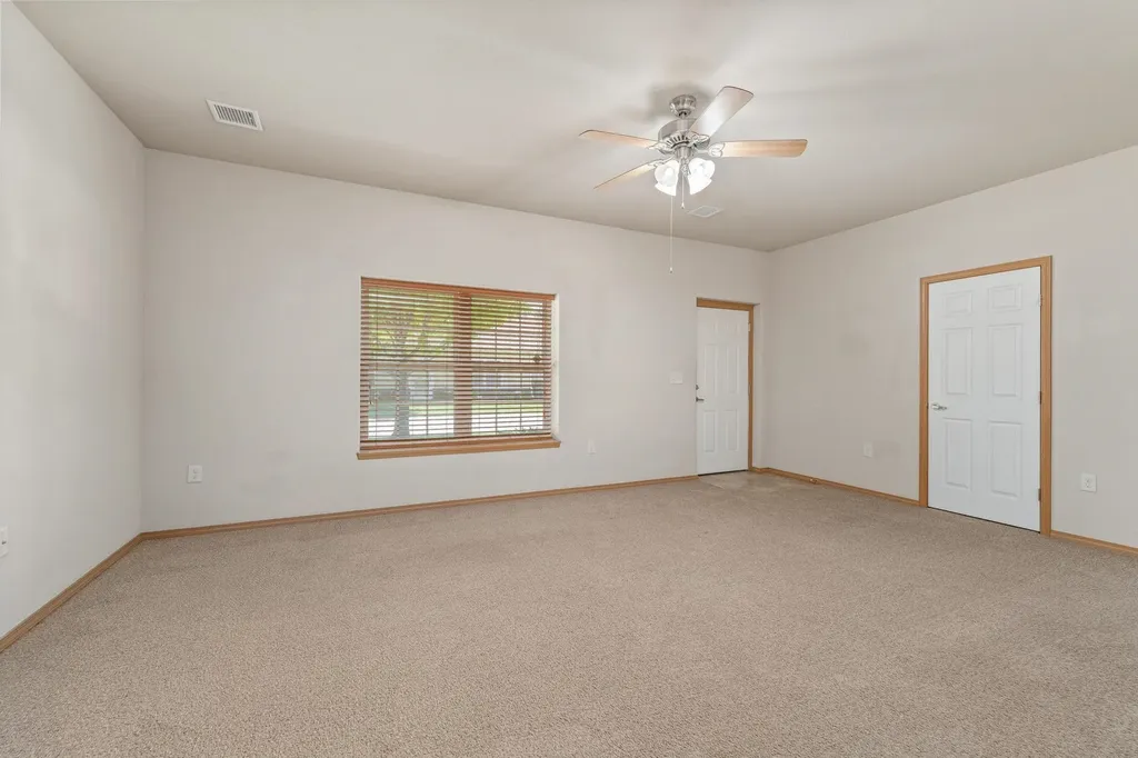 201 E Karla Avenue Haysville KS 67060